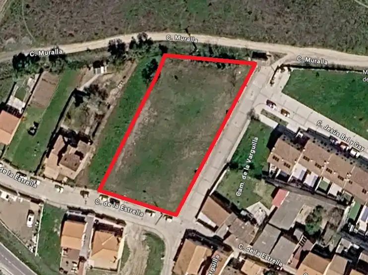 Terreny residencial en venda a Calle de la Estrella 40