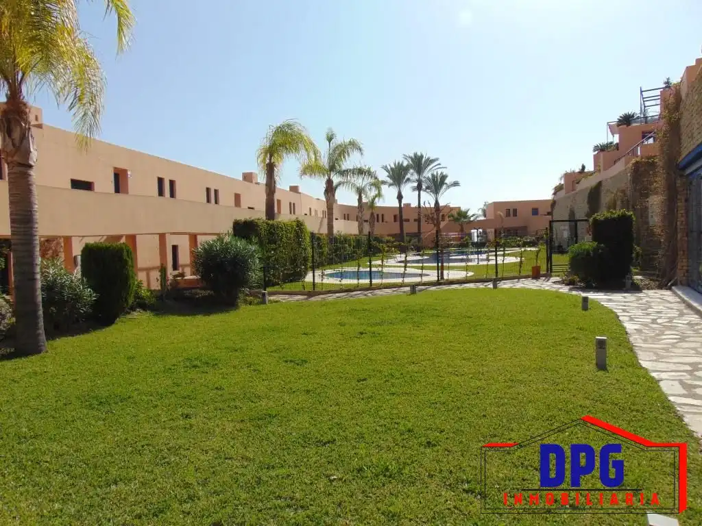 Jardí de Apartament en venda en Mojácar amb Aire condicionat, Terrassa i Traster