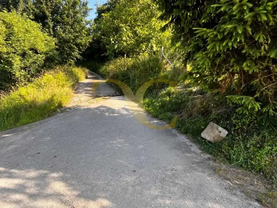 Wohnbaugrundstück zum Verkauf in Llovio, imagen 12