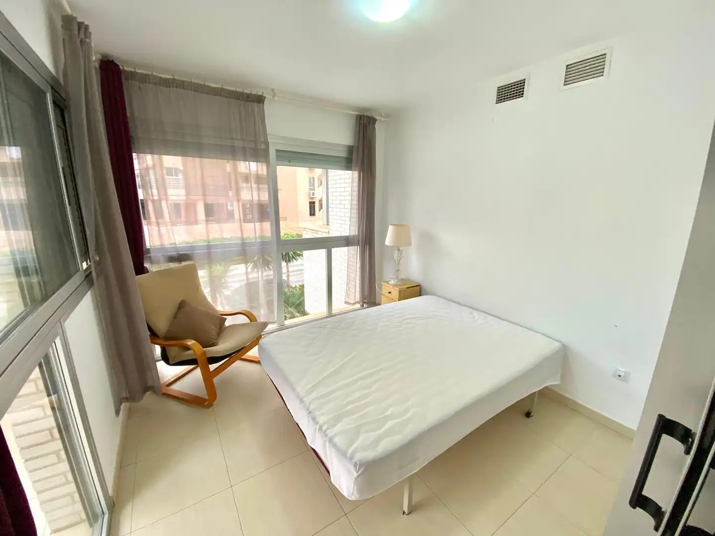 Apartments for rent in Calle Carmelo Simón Plá, 6, Playa de San Juan