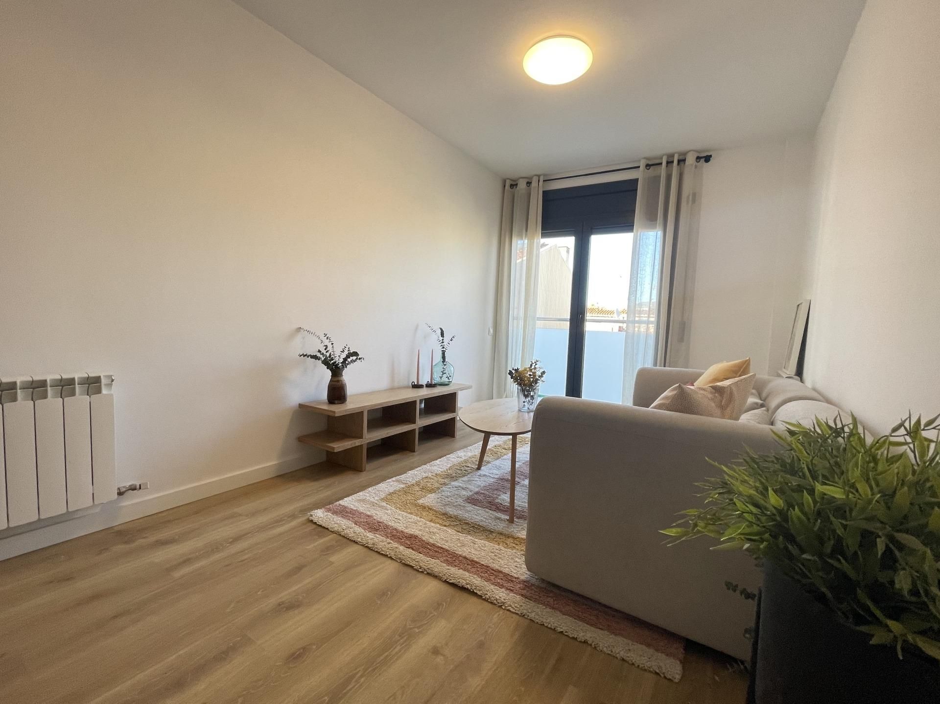 Sala de estar de Piso en venta en Igualada con Calefacción, Parquet y Trastero