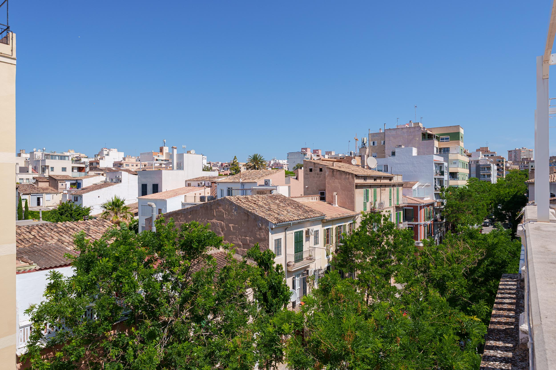 Exterior view of Apartment for sale in  Palma de Mallorca  with Air Conditioner, Terrace and Storage room
