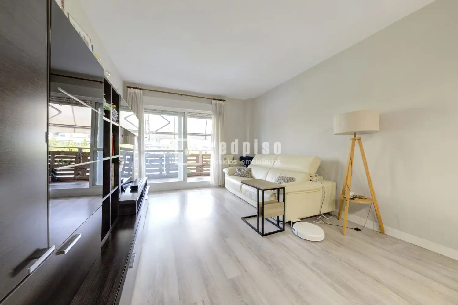 Living room of Flat for sale in Las Rozas de Madrid  with Air Conditioner, Heating and Private garden