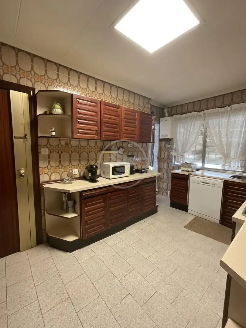 Piso con ascensor en venta en Paseo Virgen de Linarejos, imagen 6