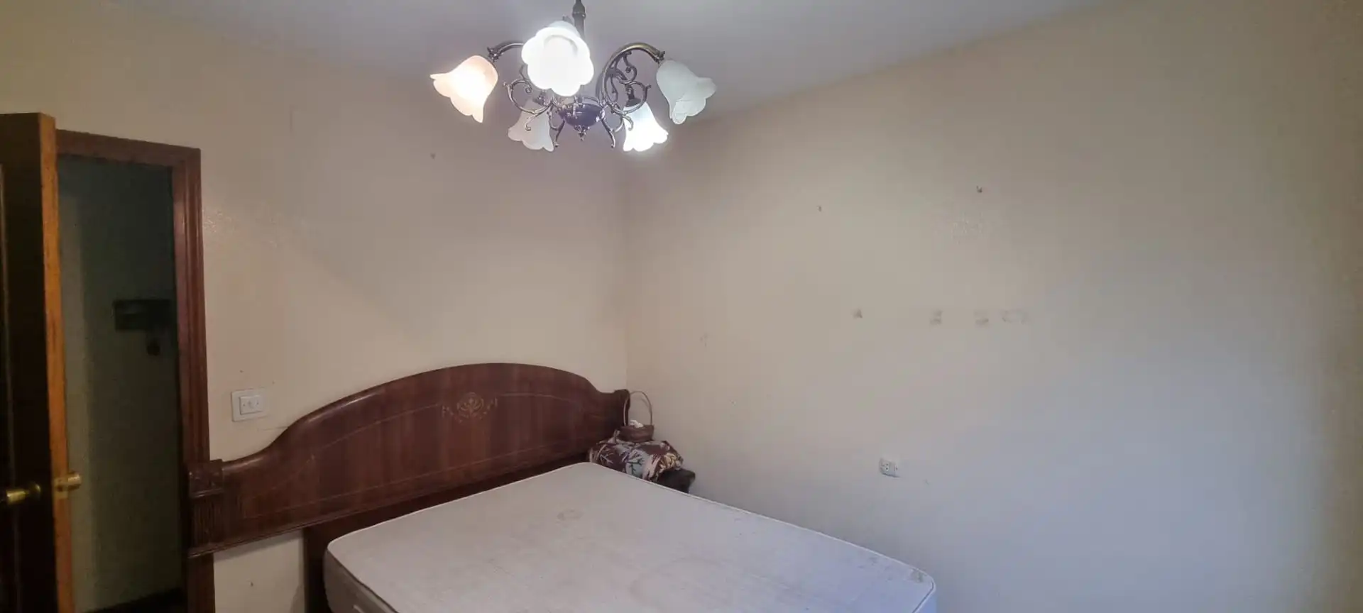 Habitación de Piso en venta en Torrijos con Aire acondicionado, Calefacción y Amueblado