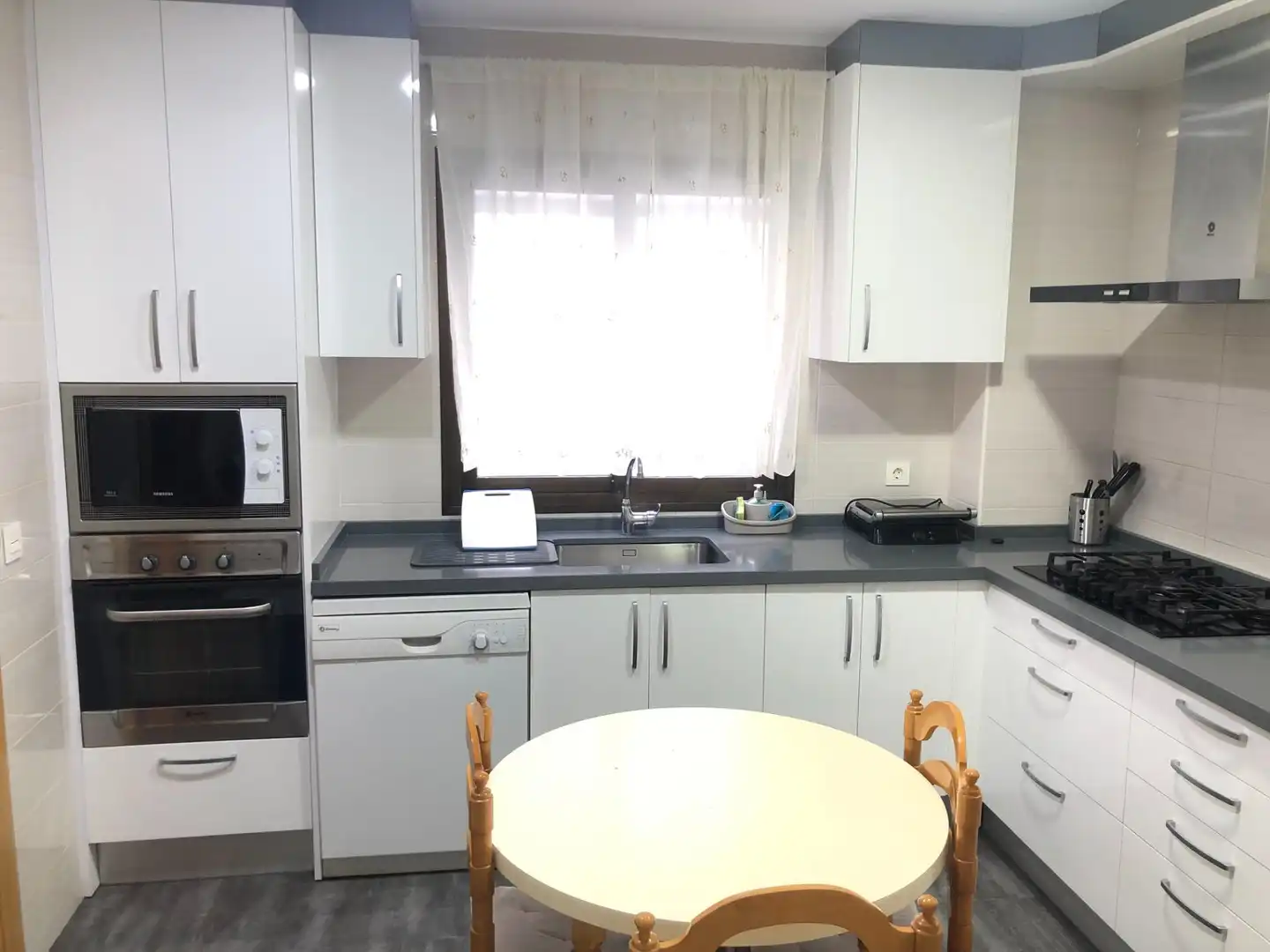 Flat with terrace for sale in Adra, imagen 3