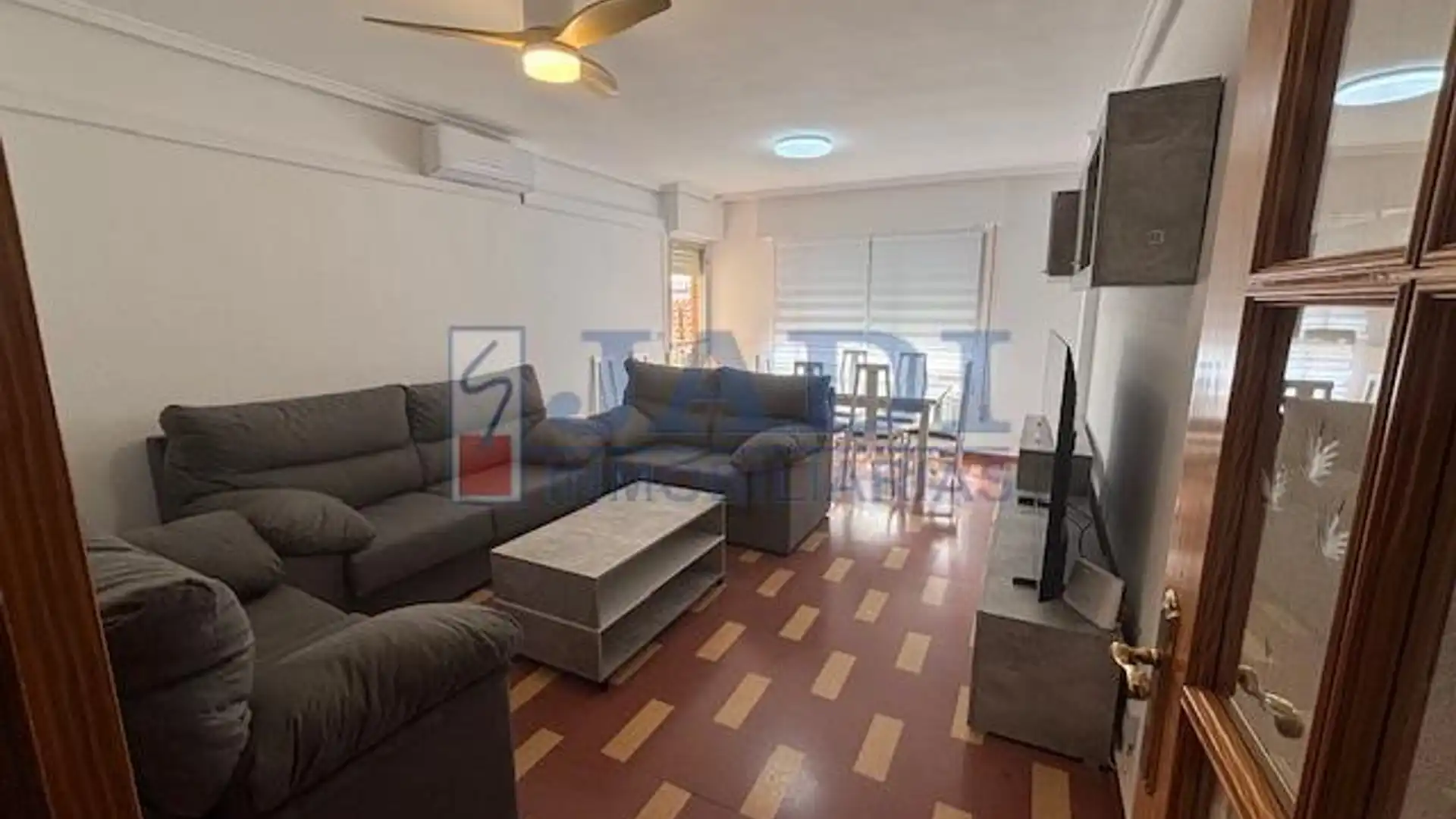 Living room of Flat for share in Valdepeñas  with Air Conditioner, Heating and Terrace