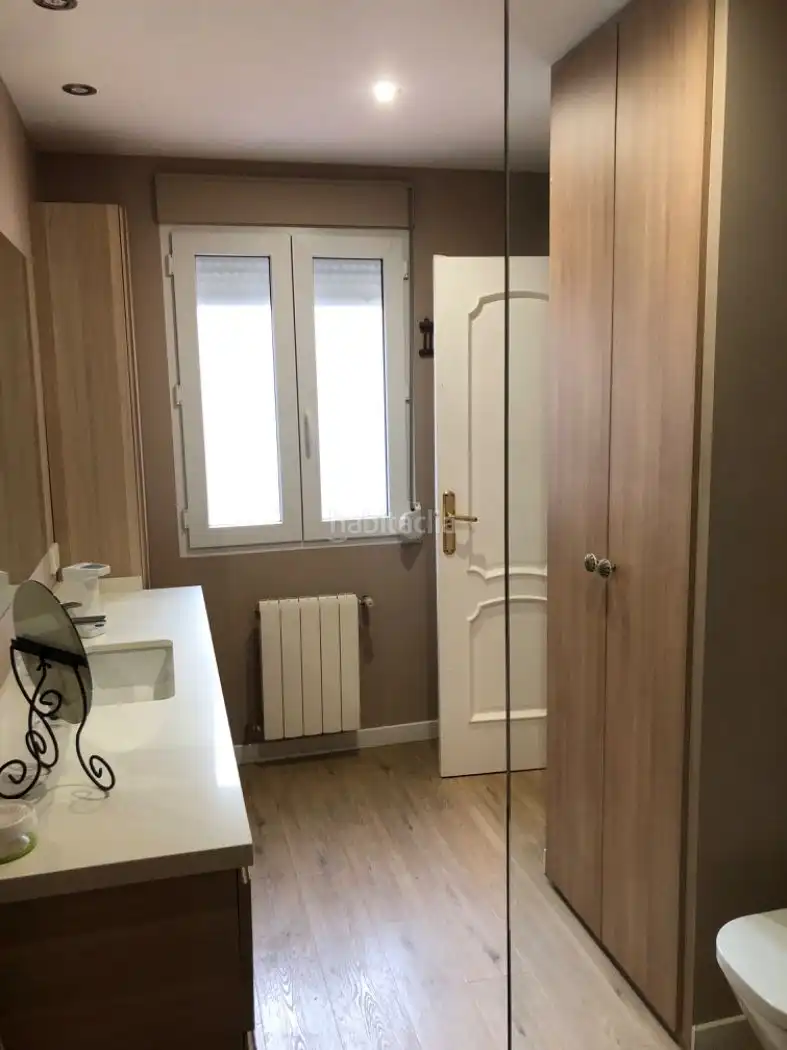 Piso con ascensor en venta en Calle Caballero de Rodas 113, imagen 33