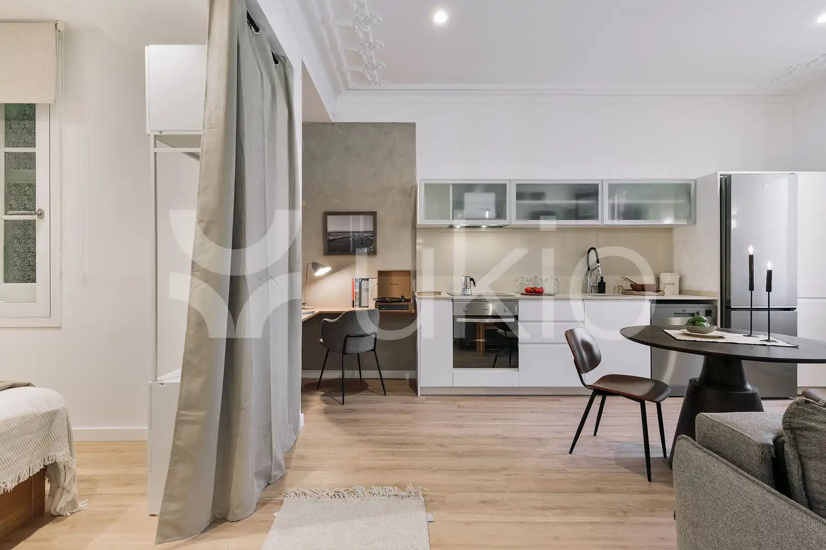 Kitchen of Study for rent in Barcelona  with Air Conditioner, Heating and Furnished