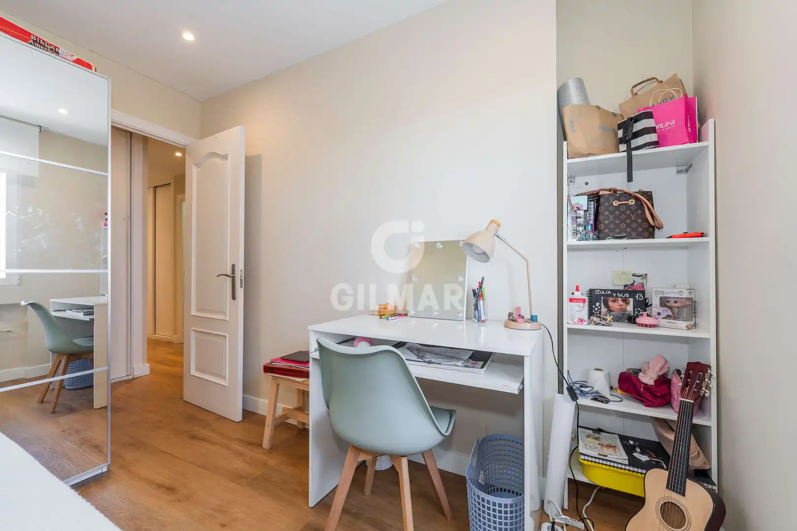 Bedroom of Flat for sale in Madrid  with Heating, Private garden and Swimming Pool