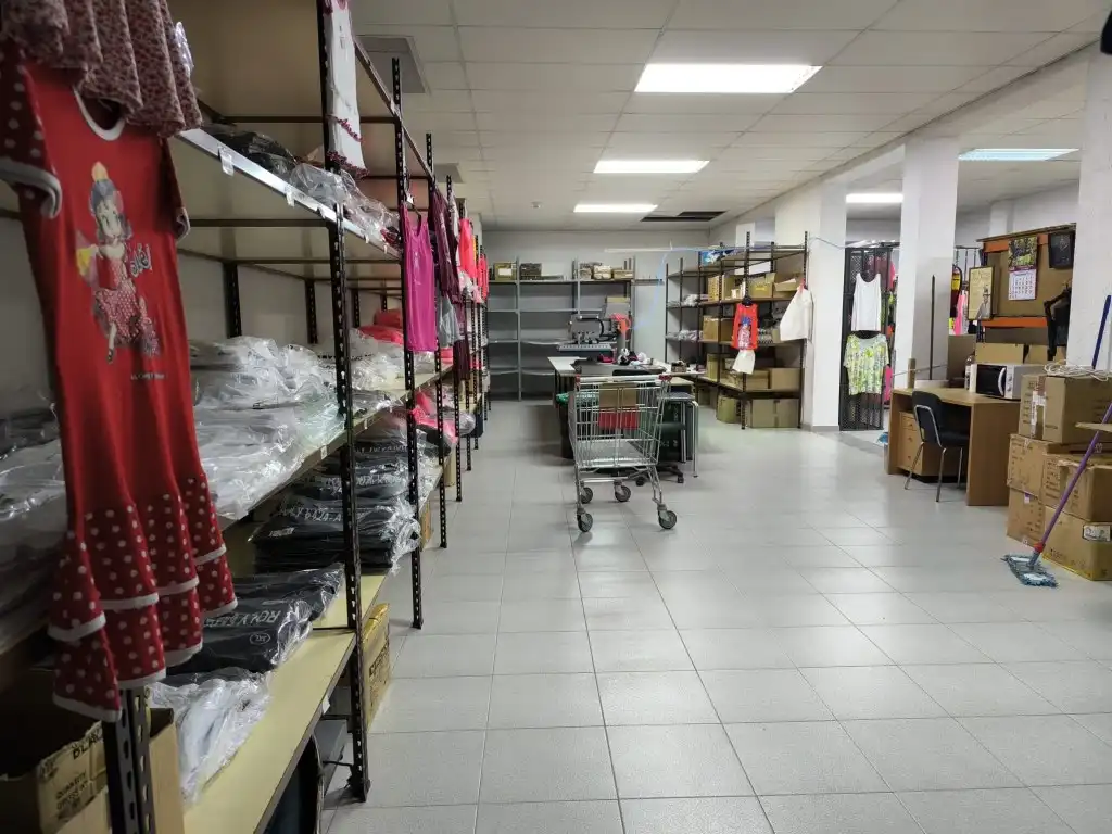 Local comercial en venda a Avenida Mediterrani, imagen 13