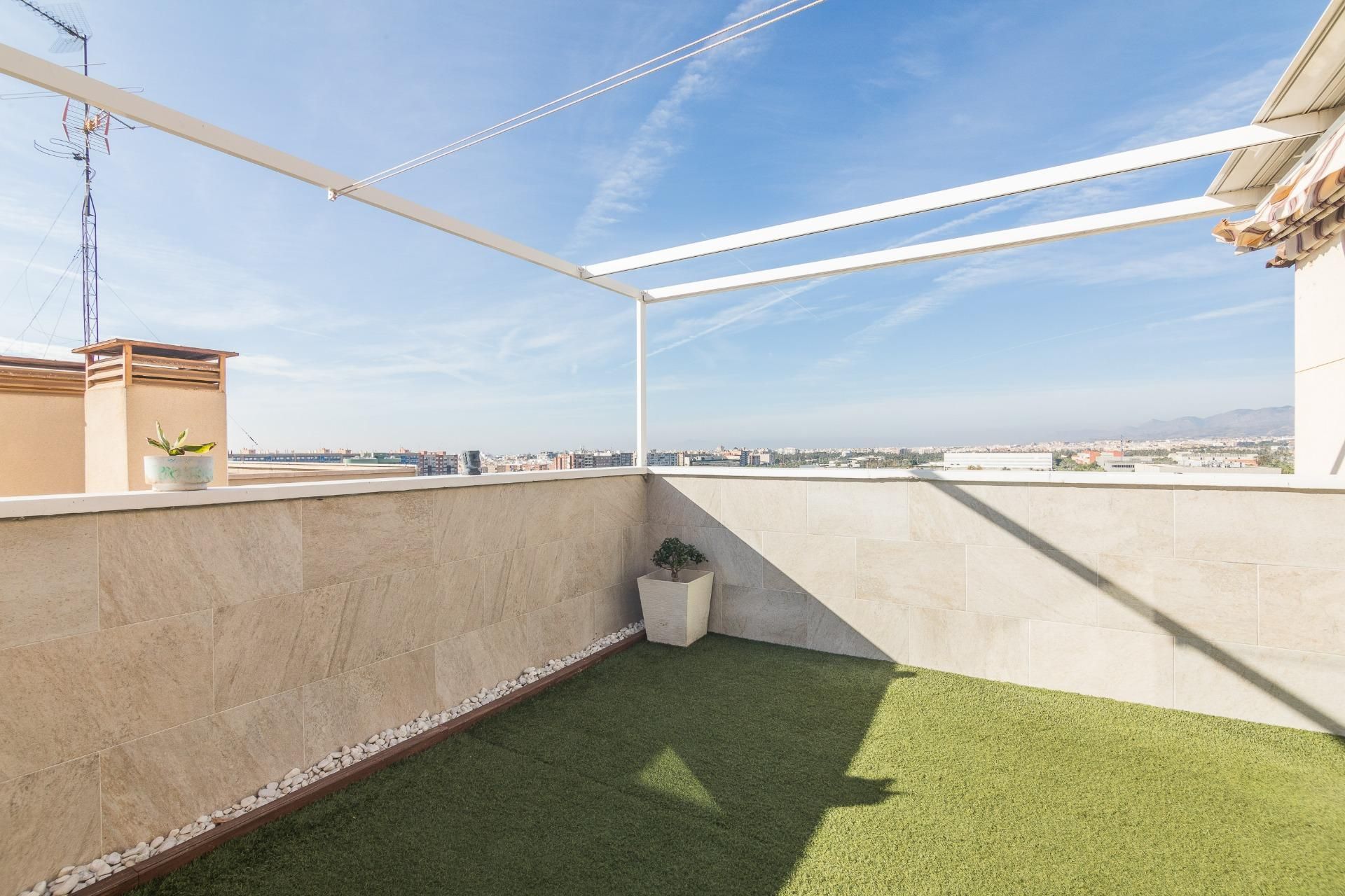 Terrassa de Àtic en venda en Elche / Elx amb Aire condicionat, Calefacció i Parquet