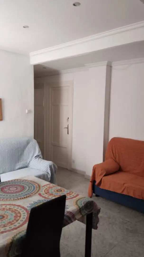 Bedroom of Flat for rent in Zaragoza  with Heating, Furnished and Oven