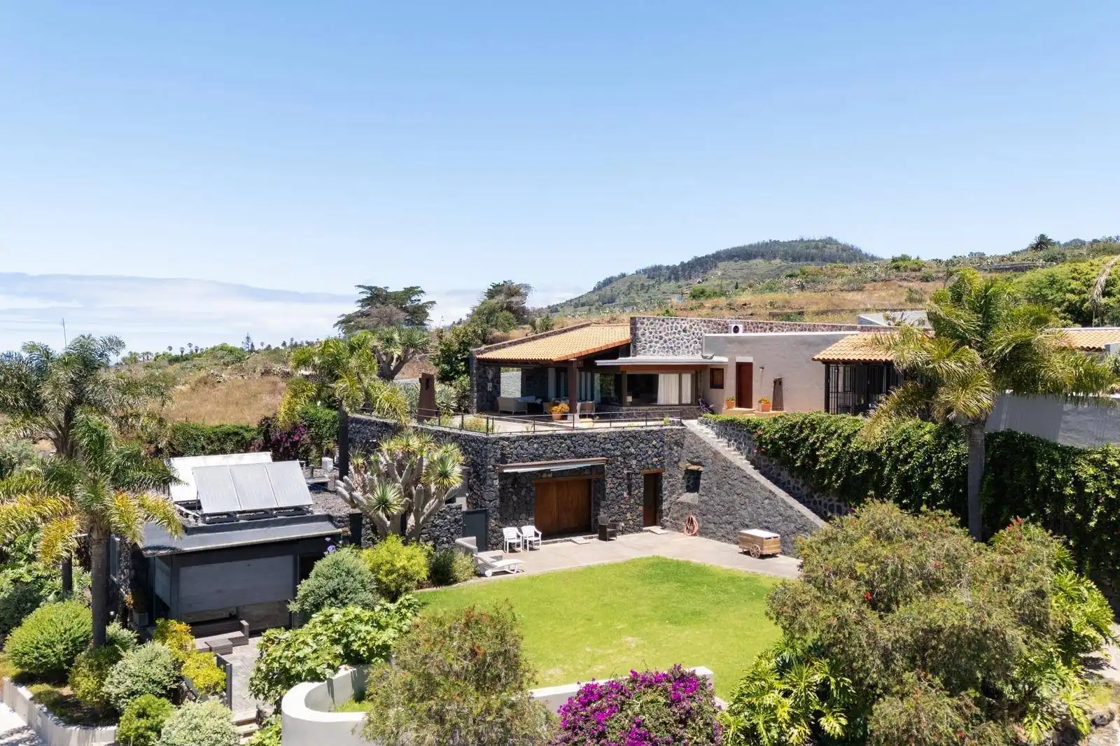 Vista exterior de Casa o chalet en venta en Tacoronte con Calefacción, Jardín privado y Terraza