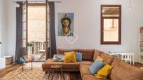 Living room of Flat for sale in  Barcelona Capital  with Air Conditioner, Heating and Parquet flooring