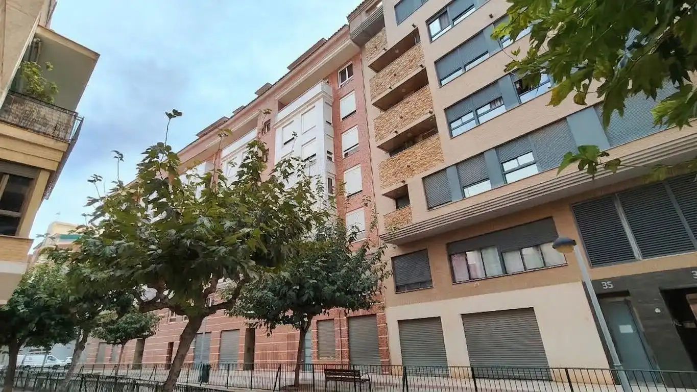 Flat with lift for sale in Cariñena - Carinyena