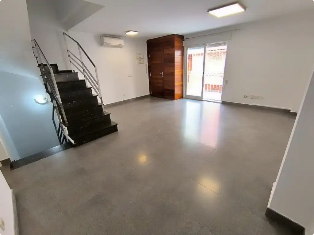 Casa adosada en venta en Bellreguard con Terraza
