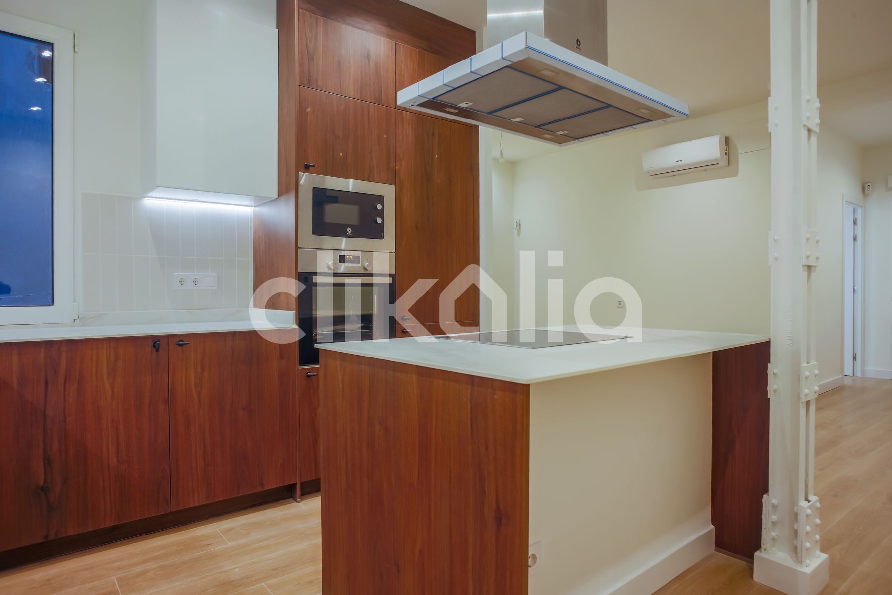 Cocina de Piso en venta en  Madrid Capital con Aire acondicionado y Calefacción