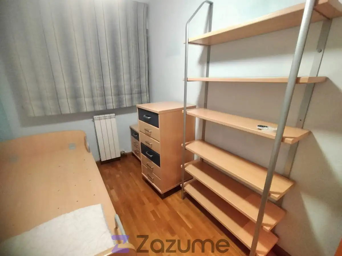 Habitación de Piso de alquiler en Zaragoza con Aire acondicionado, Calefacción y Parquet