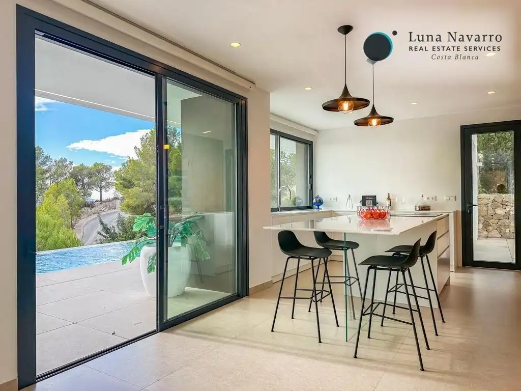 Casa o chalet en venta en Calle Cornisa, Altea ciudad