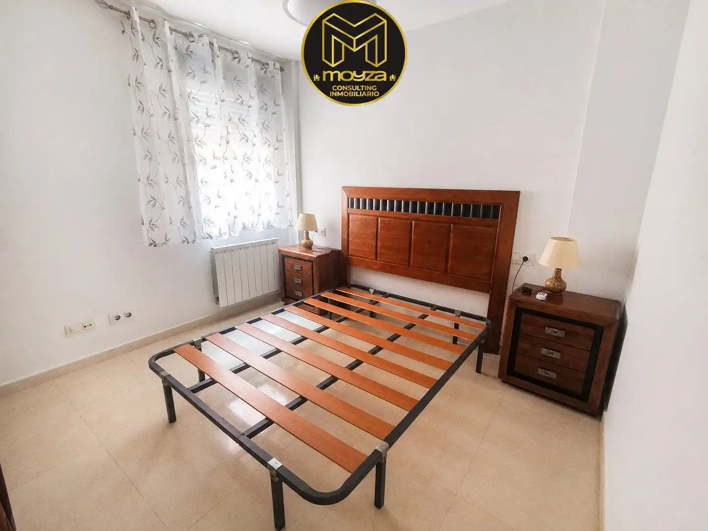 Habitación de Piso en venta en Jaén con Calefacción, Terraza y Trastero