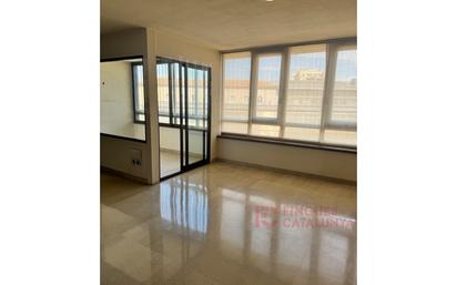 Flat for sale in Girona Capital