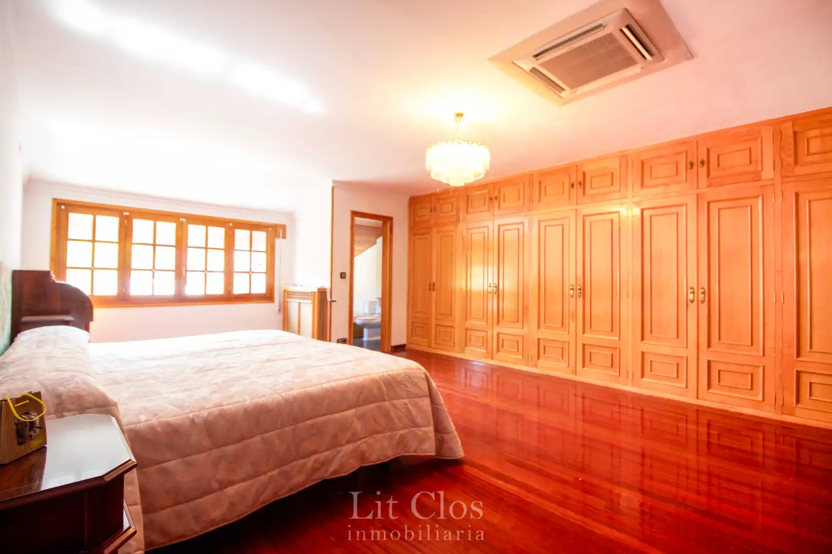 Bedroom of Houses for sale in Carballeda de Valdeorras  with Air Conditioner, Heating and Private garden