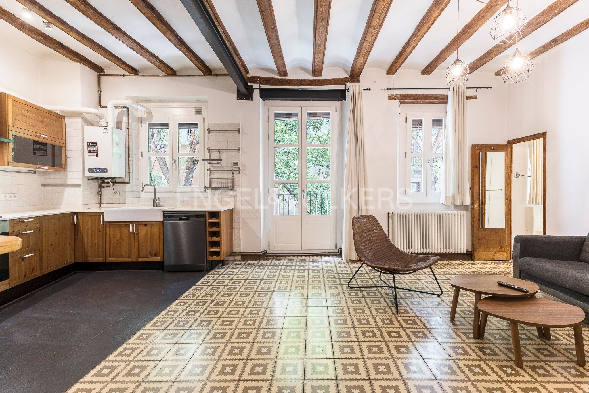Kitchen of Apartment for sale in  Barcelona Capital  with Air Conditioner, Heating and Storage room