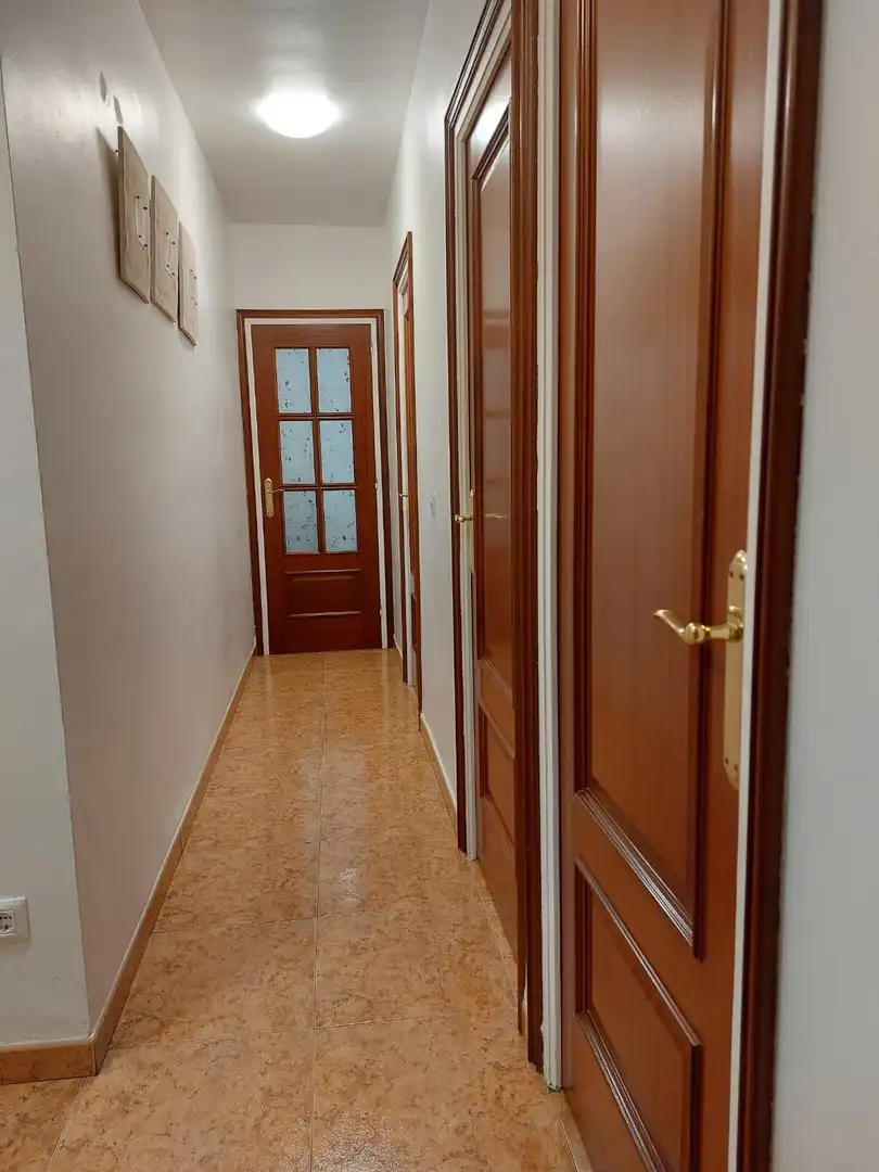 Piso en venta en FIGUERES, Castelló d'Empúries