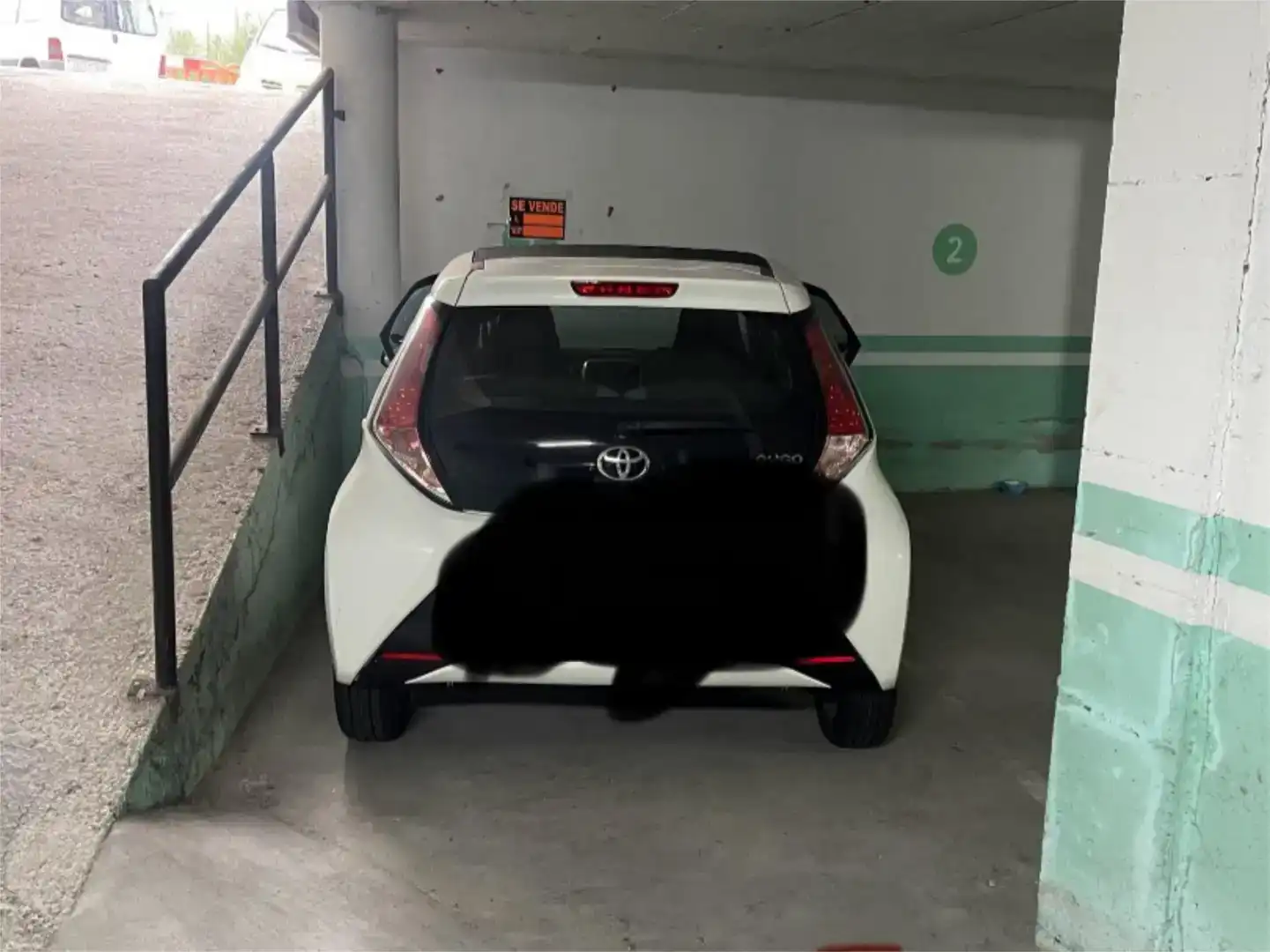 Parkplatz von Garage zum Verkauf in Cee