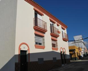 Exterior view of House or chalet for sale in La Línea de la Concepción  with Terrace