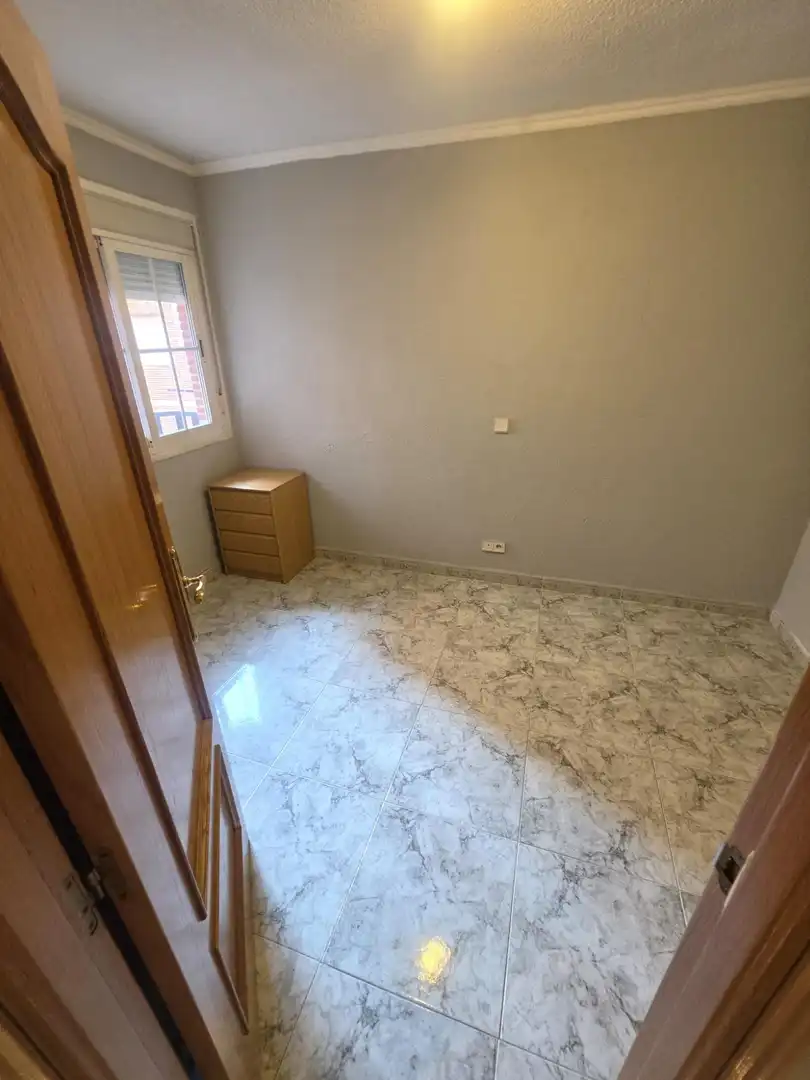 Bedroom of Flat for sale in Valdemoro  with Air Conditioner and Heating