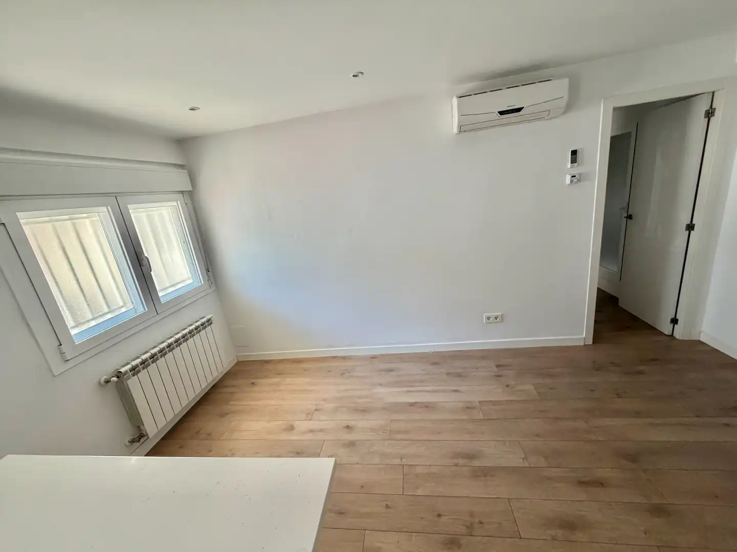Piso con ascensor en venta en Calle de Salas Barbadillo