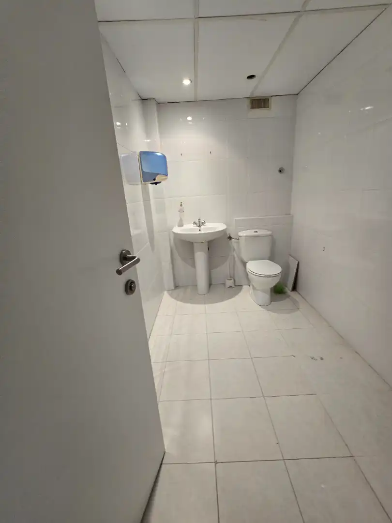 Bathroom of Flat for sale in Castellón de la Plana / Castelló de la Plana  with Air Conditioner
