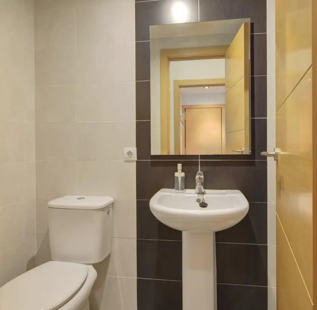 Badezimmer von Wohnungen zur Miete in Almenara mit Klimaanlage, Privatgarten und Terrasse