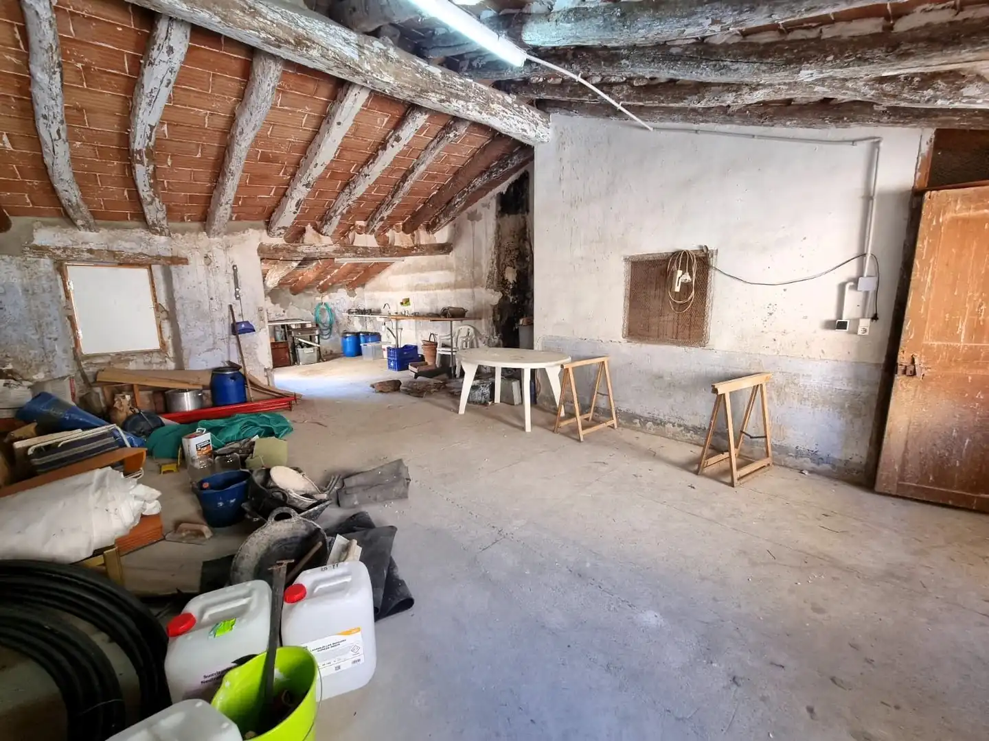 Edificio en venta en Ginestar
