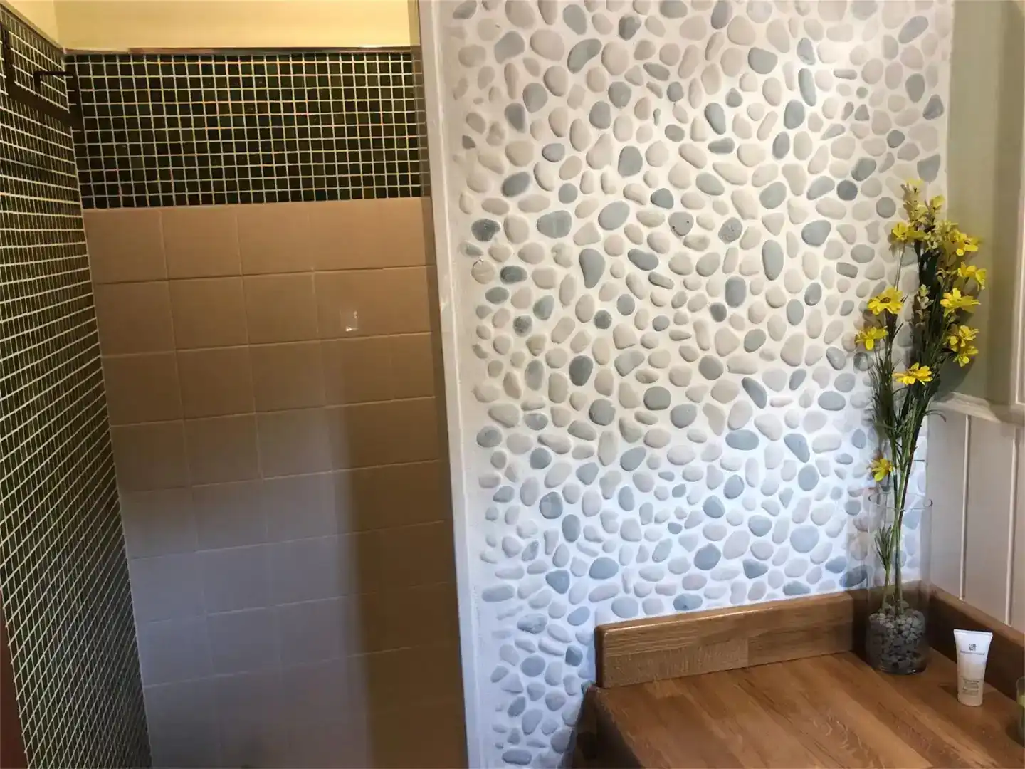 Bathroom of Houses for sale in Valdegeña  with Furnished