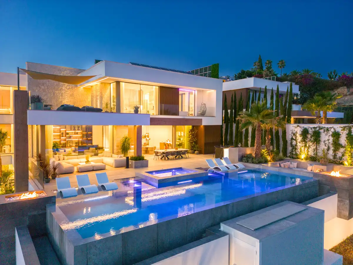 Haus mit Pool zum Verkauf in Marbella Centro
