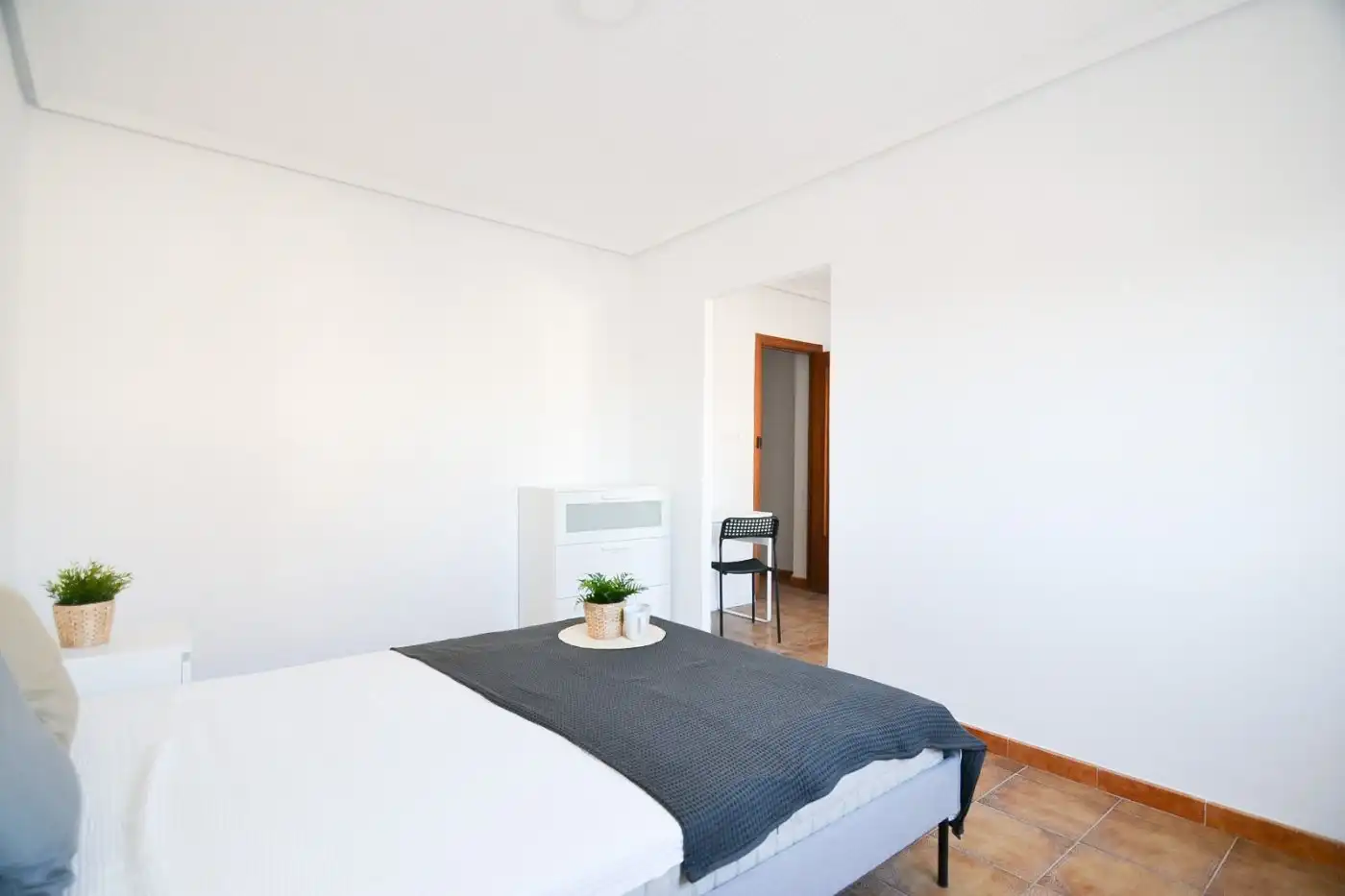 Piso con terraza en venta en Avenida Raval 109, imagen 19