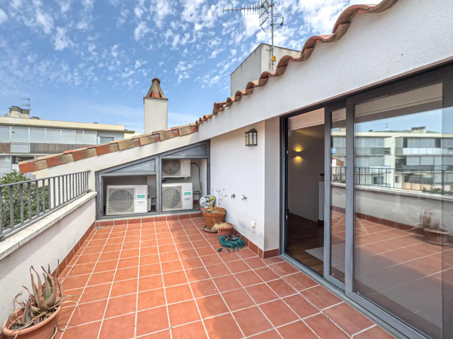 Terraza de Casa adosada en venta en Sant Pere de Ribes con Aire acondicionado, Calefacción y Parquet