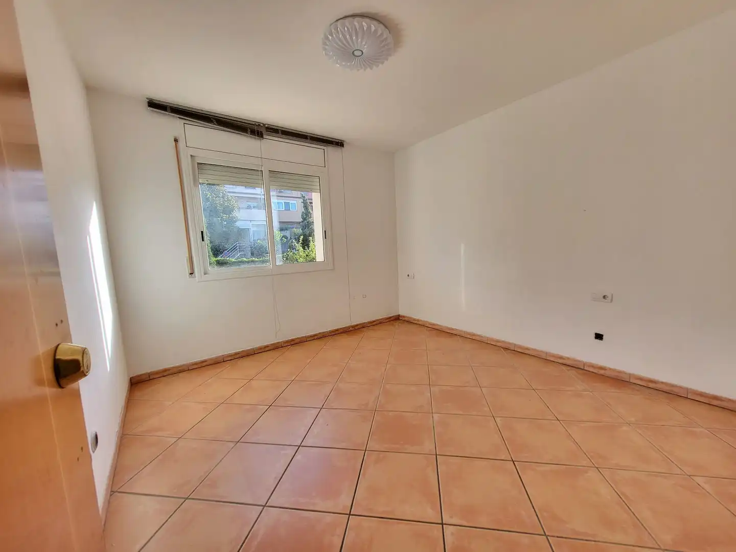 Sala de estar de Piso en venta en Esparreguera con Calefacción, Terraza y Trastero