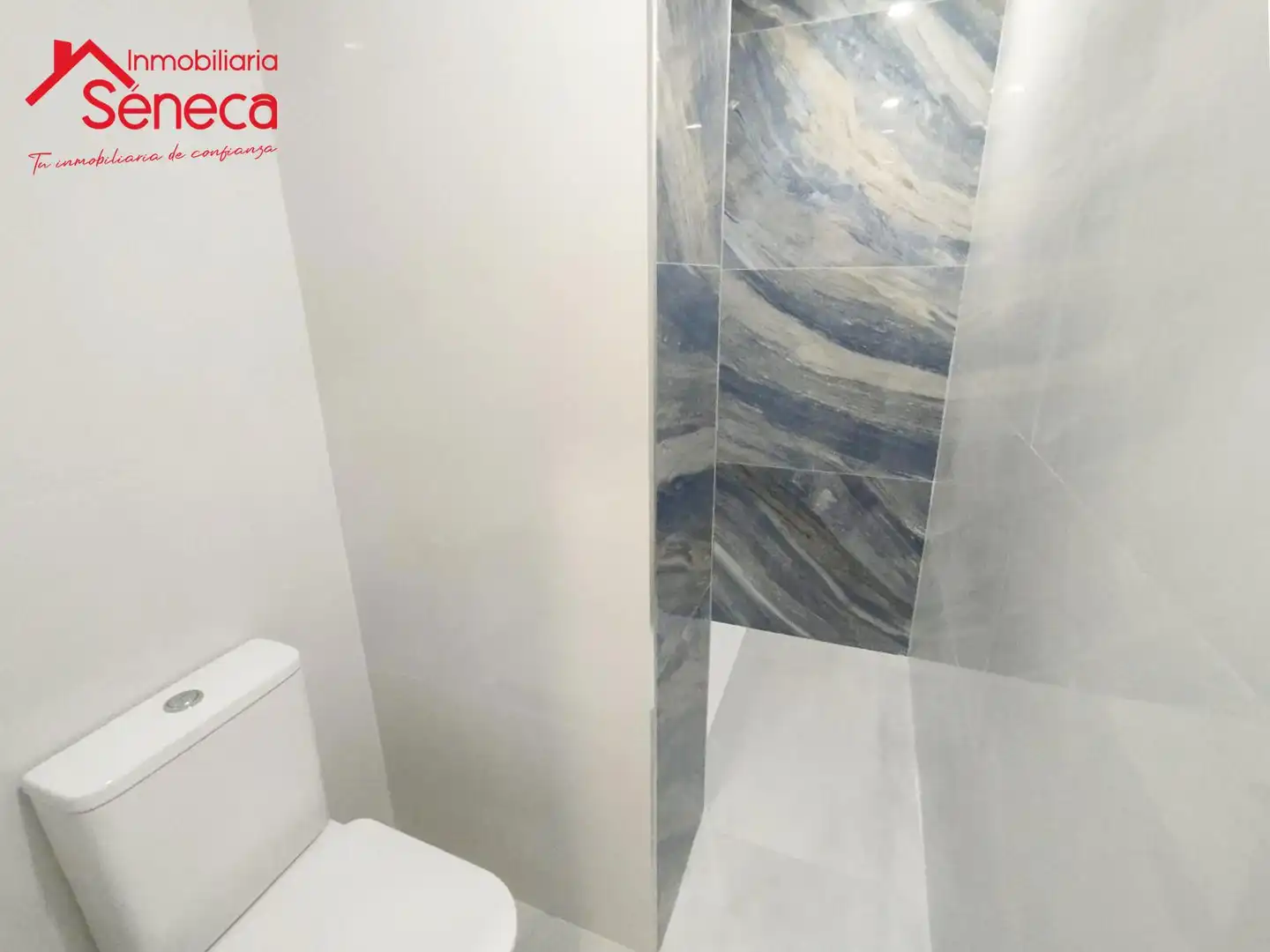 Baño de Estudio en venta en Córdoba con Aire acondicionado, Calefacción y Amueblado