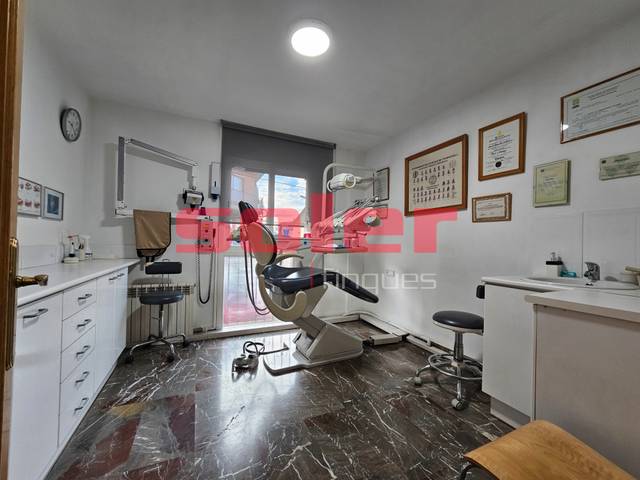 Oficina en Alquiler en Carrer de la Mare de Déu de Lourdes en Ca n'Oriol