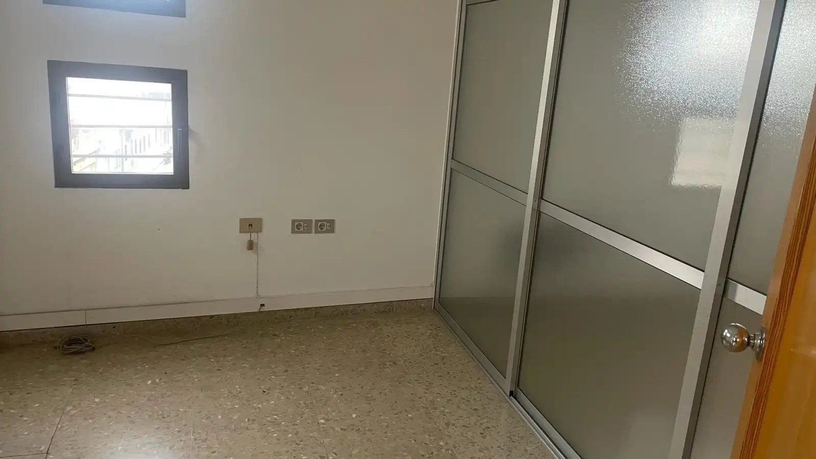 Office space for sale in Calle REINA MARIA CRISTINA, imagen 8