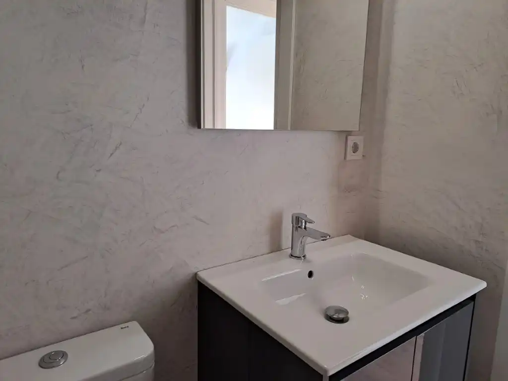 Bany de Àtic de lloguer en Osséja amb Calefacció, Parquet i Traster