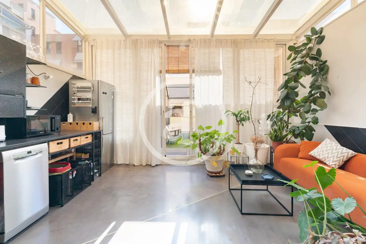 Sala de estar de Dúplex de alquiler en Madrid con Calefacción, Amueblado y Horno