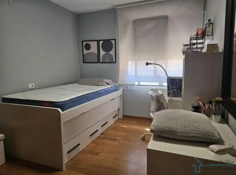 Piso en venta en ALICANTE, Haygon - Universidad