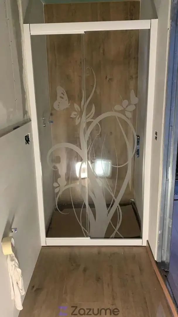 Baño de Piso de alquiler en Plaza de Toros - Avenida Chapí - Trinquete  