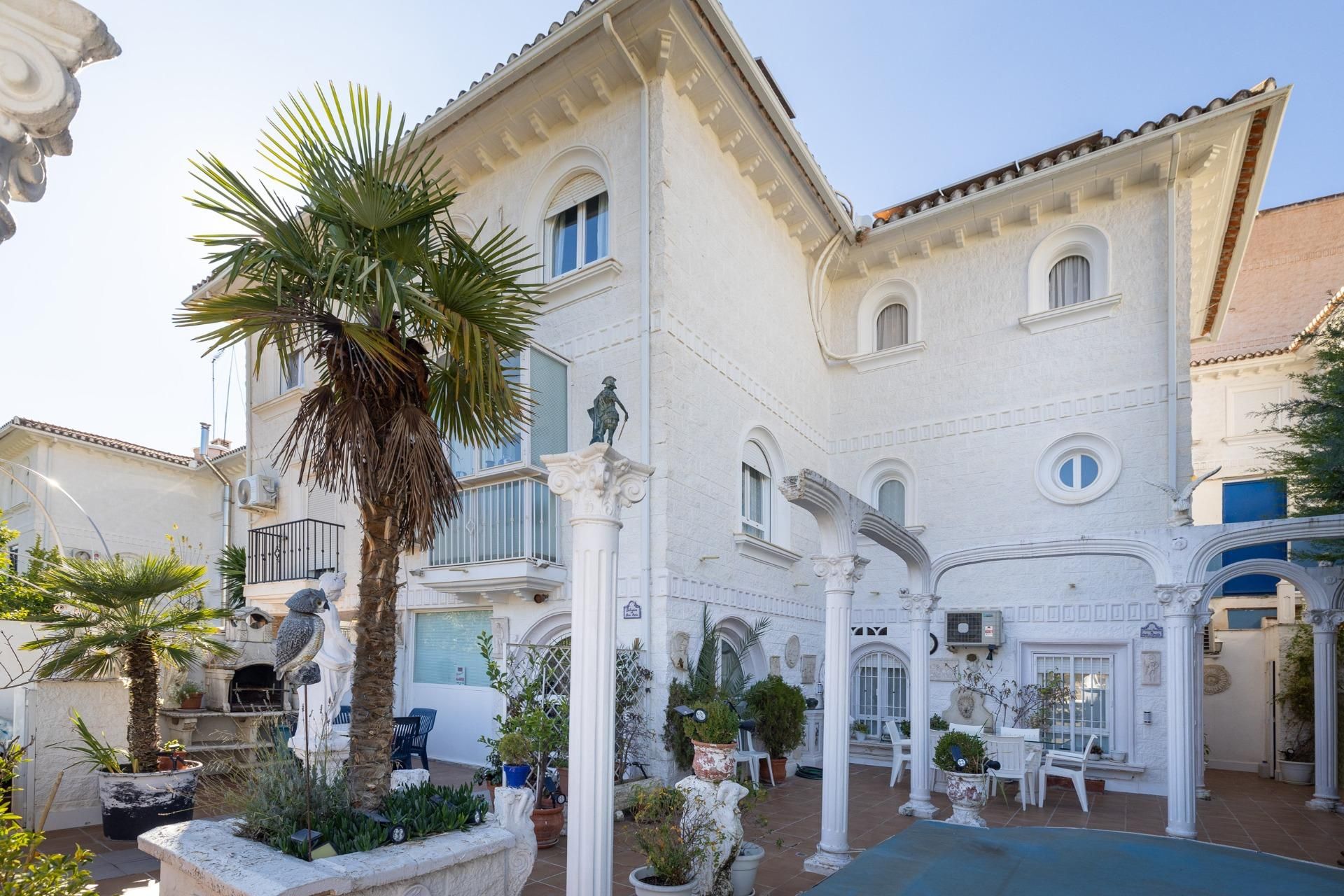 Vista exterior de Casa adosada en venda en Gójar amb Calefacció, Jardí privat i Terrassa