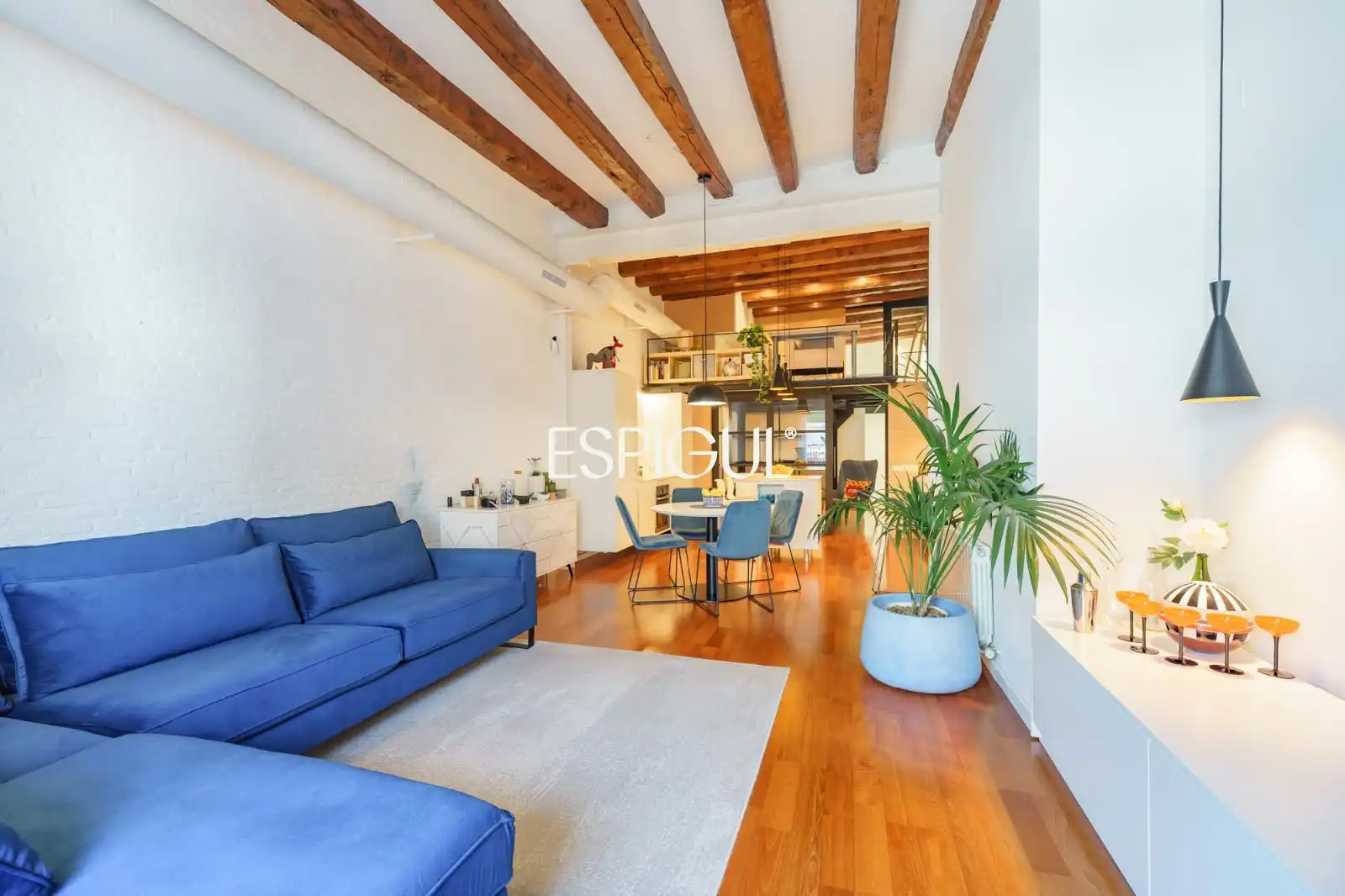 Piso en venta en NOU DE LA RAMBLA, El Poble Sec - Parc de Montjuïc